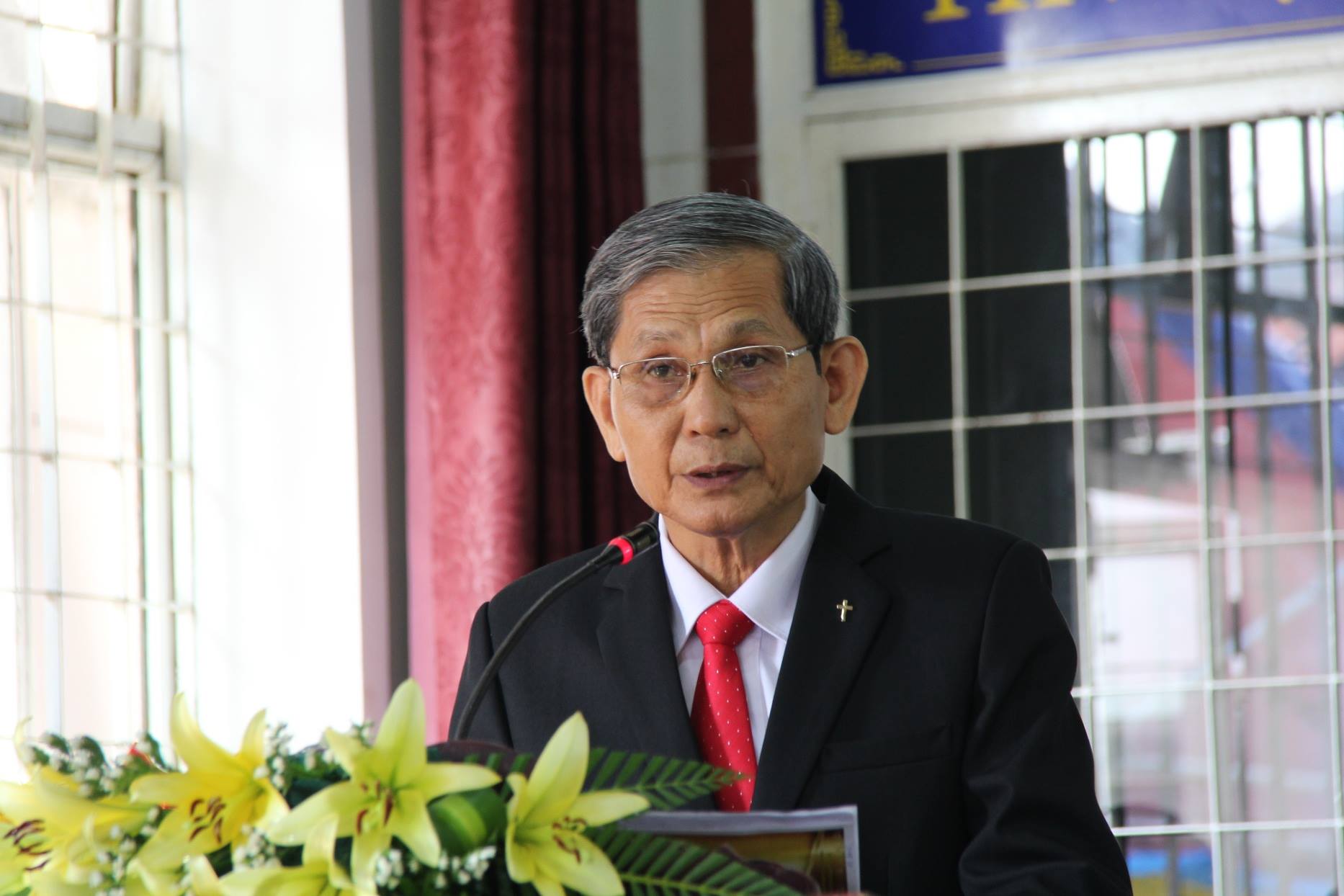 6Mục sư Nguyễn Thành Danh chào mừng tạ ơn Chúa
