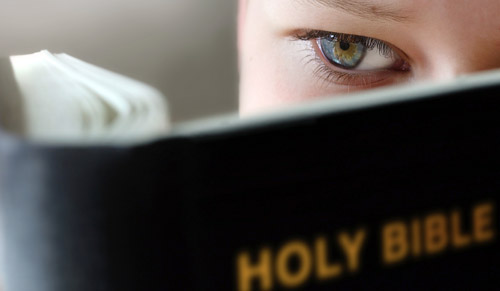 5 Bí Quyết Giúp Bạn Đọc Kinh Thánh Hằng Ngày Hiệu Quả Hơn Trong Năm 2016