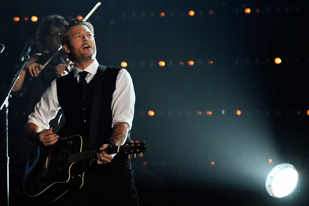 Blake Shelton Phát Hành Đĩa Đơn Mới Về Chúa Cứu Thế Giê-xu
